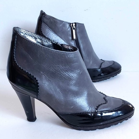 TARYN ROSE Leather Wingtip Booties Heels - Picture 2 of 16